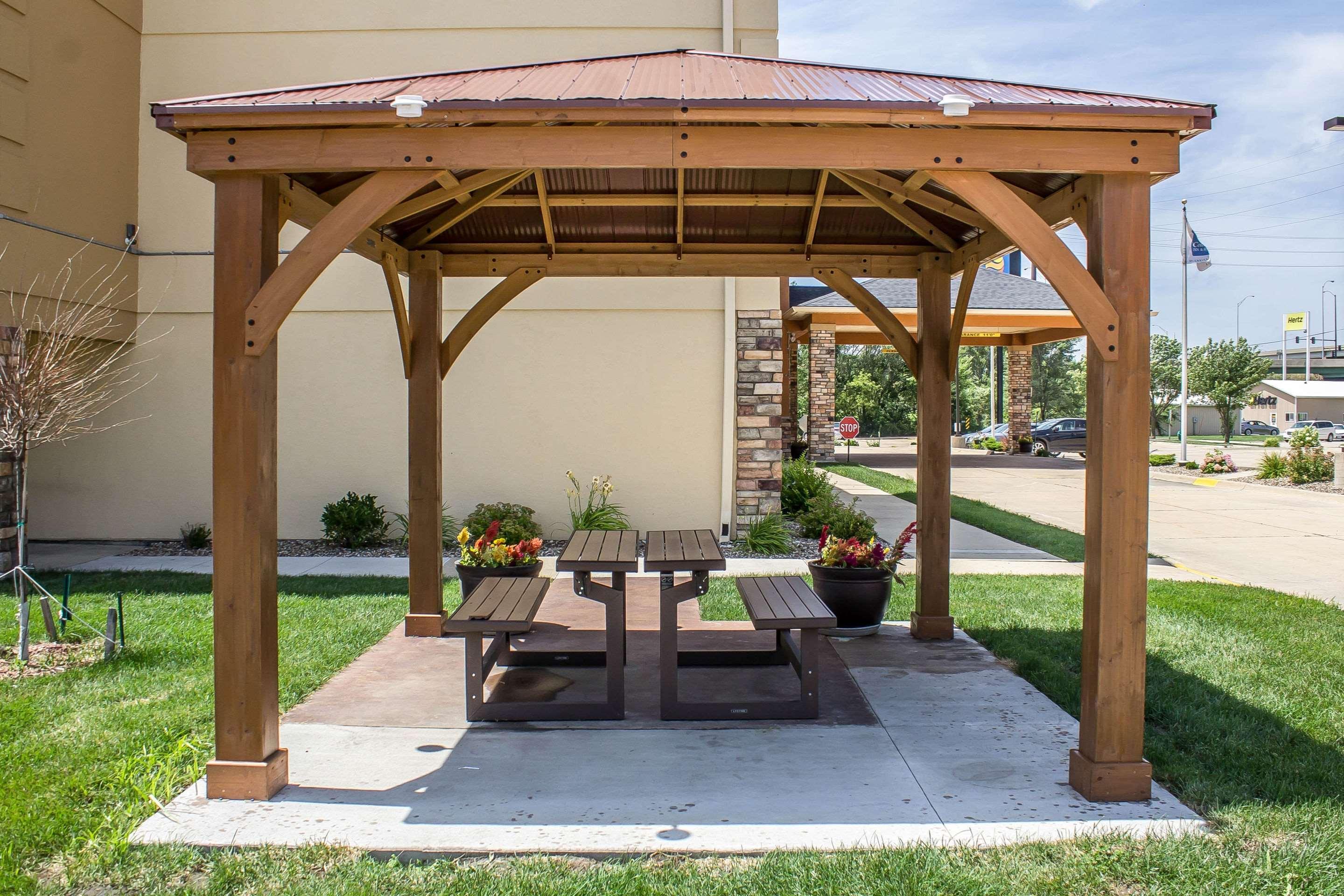 Comfort Inn & Suites Cedar Rapids North - Collins Road Екстер'єр фото